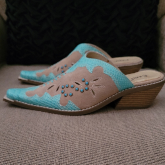 CAMI CAMEL TURQUOISE GENUINE LEATHER SOUTHWESTERN MULES - Picture 9 of 11